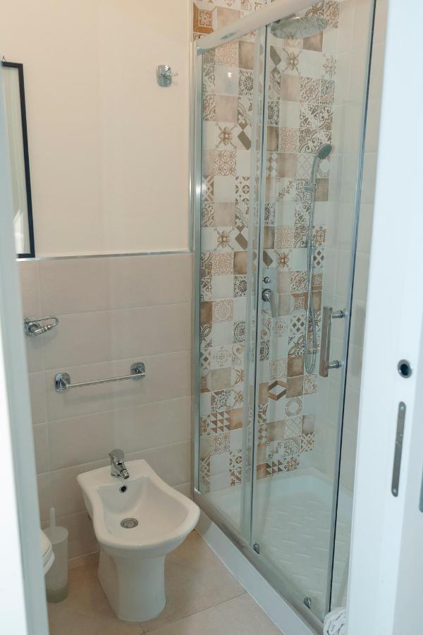 Rooms 19 - Rooms And Breakfast Palerme Extérieur photo