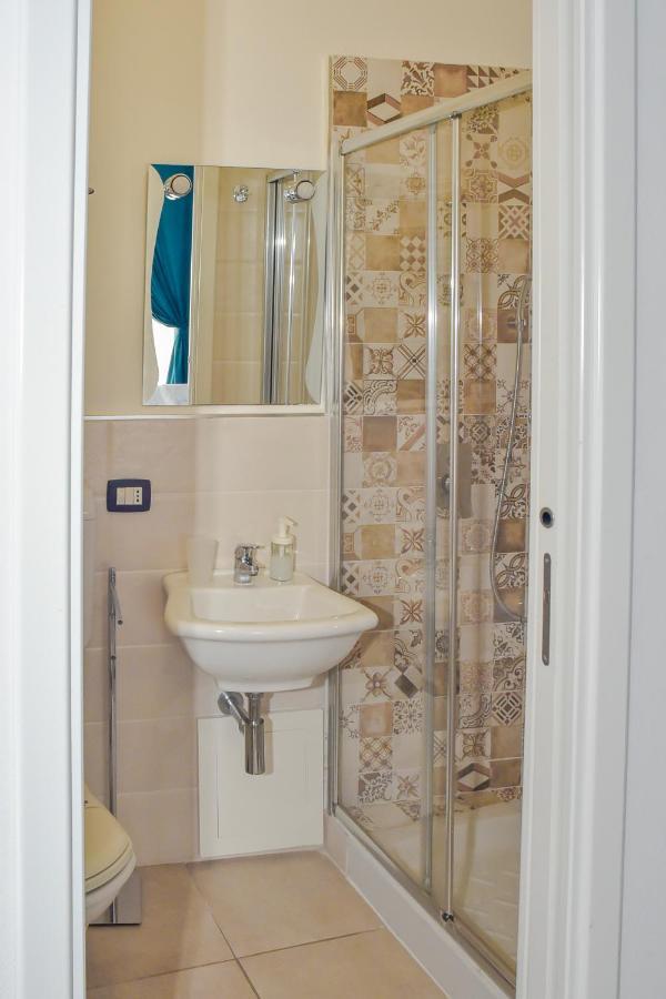Rooms 19 - Rooms And Breakfast Palerme Extérieur photo